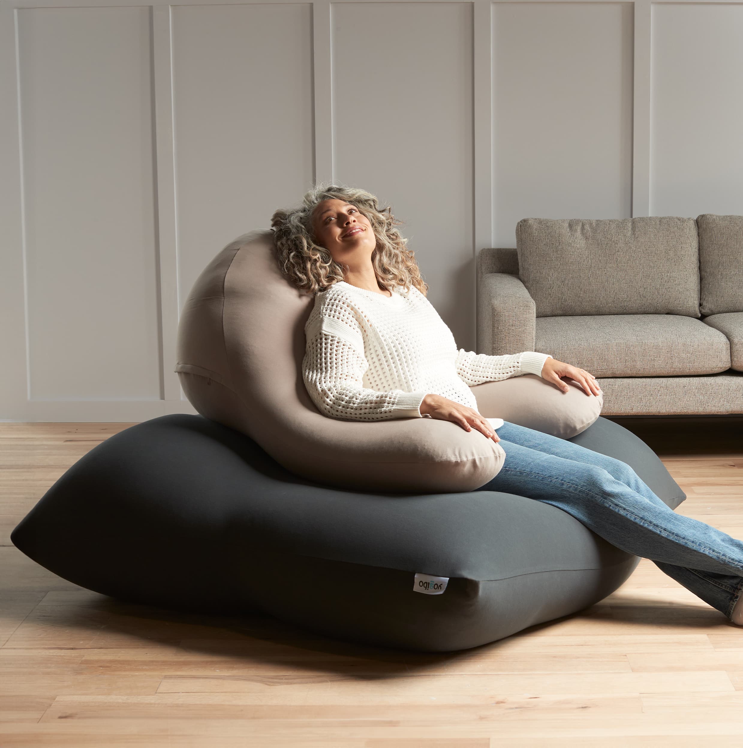 Yogibo Midi ダークグレー Ultimate Bean Bag Bundle | Yogibo®