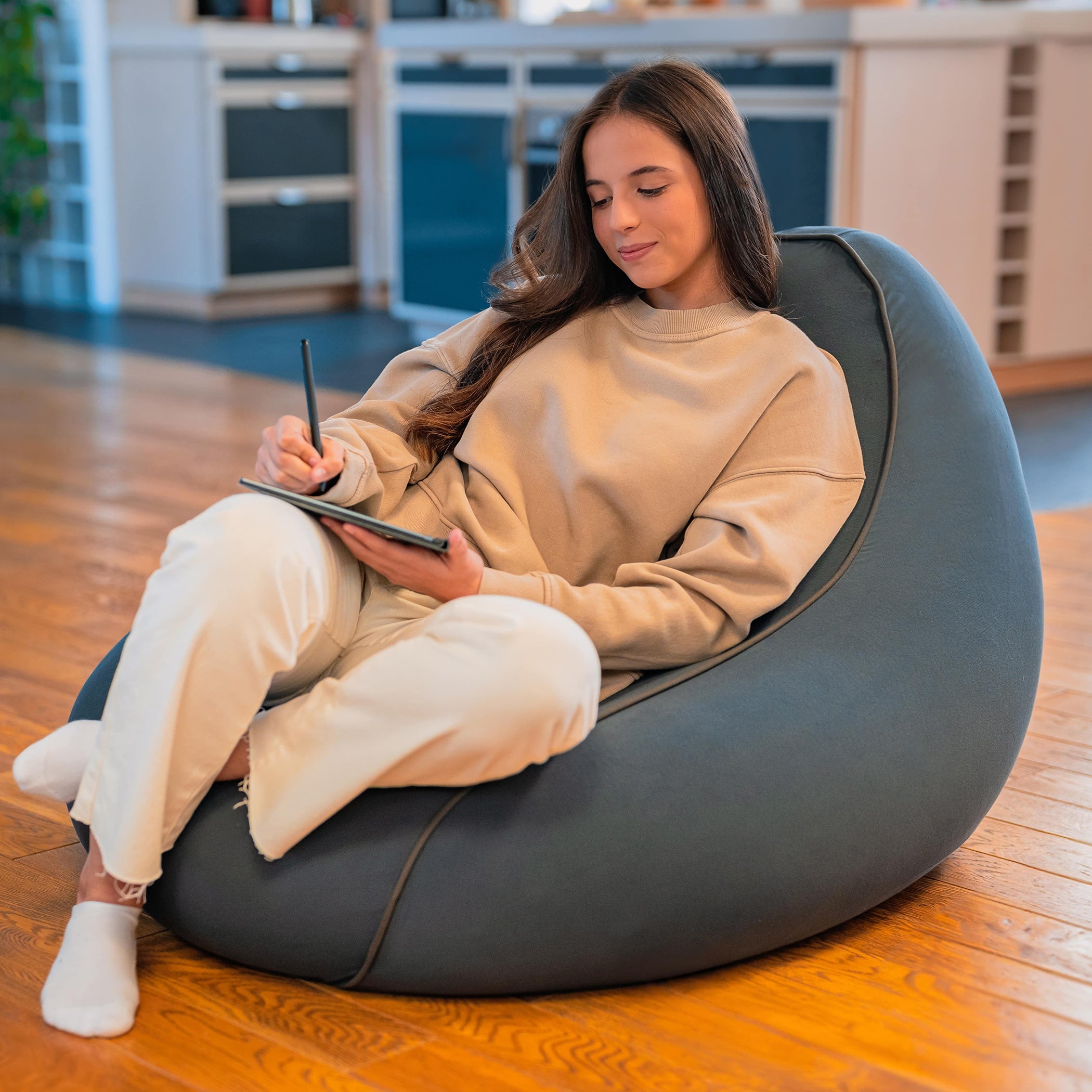 Yogibo Lounger - Gaming Bean Bag Chair and Seat – Yogibo Canada